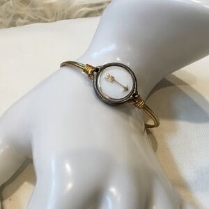 L&D Luca & Danni White Druzy Arrow Bracelet Gold Hook And Loop Closure